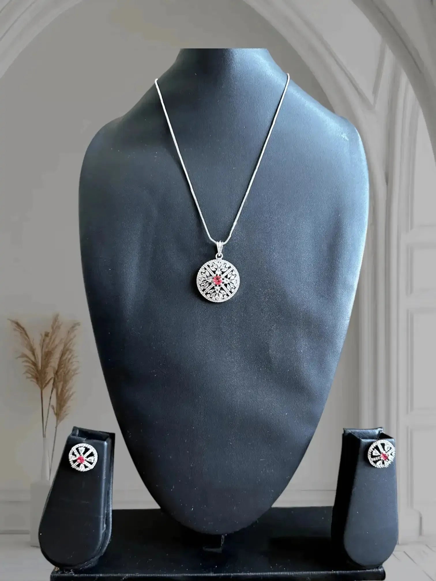 Blue Enigma Necklace Set.
